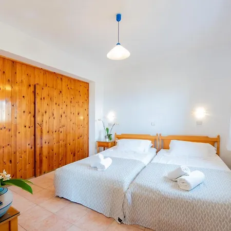 Krana Apartmanhotel 3*